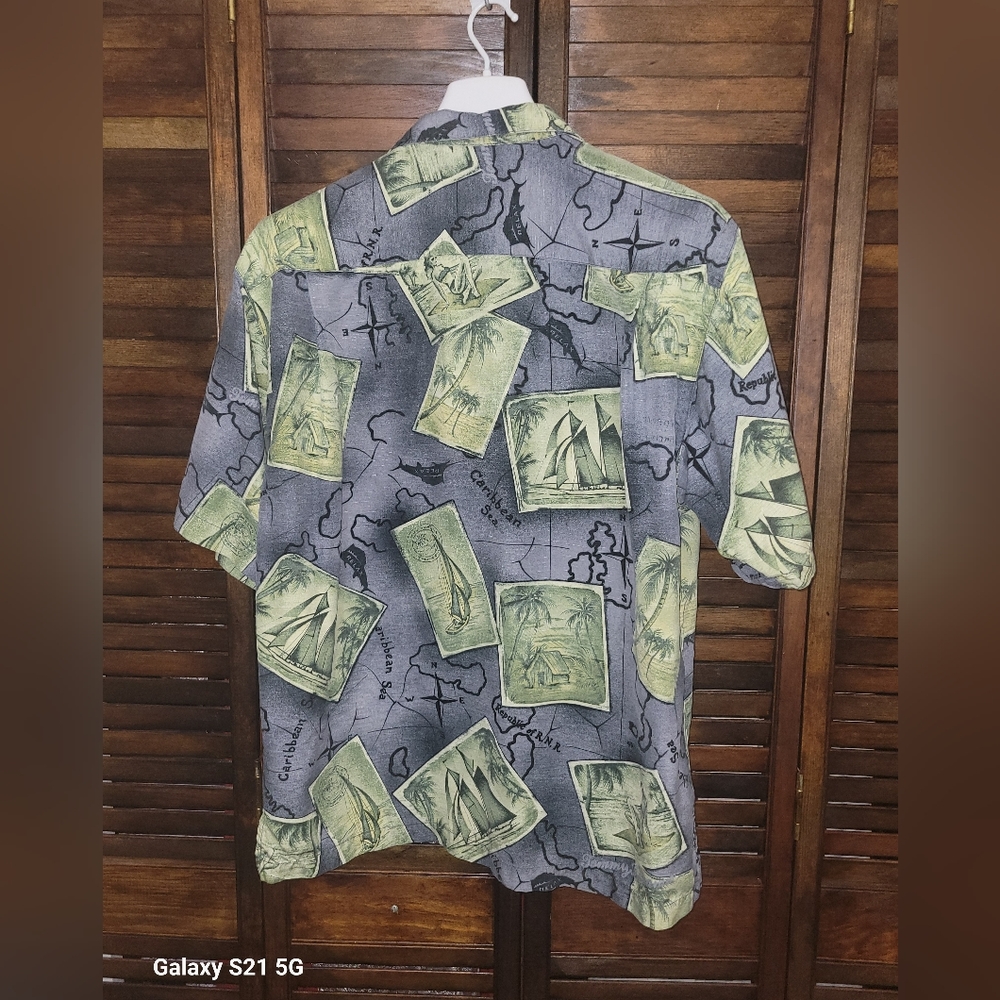 Men's Tommy Bahamma Medium 100% Silk Shirt with Front Left pocket - Picture 2 of 4